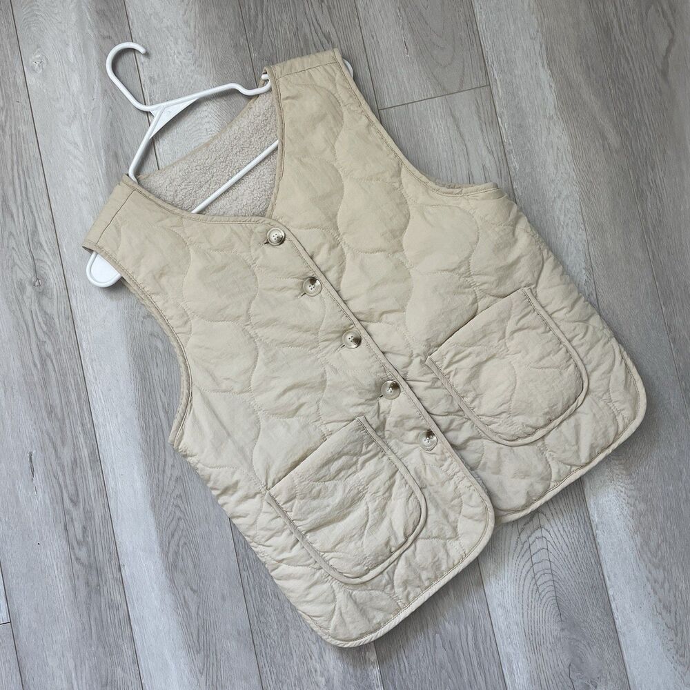 Reversible Quilted Vest sherpa sleeveless womens Cream medium boho contemporary